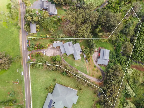 1515 Kaupakalua Rd, Haiku, HI 96708