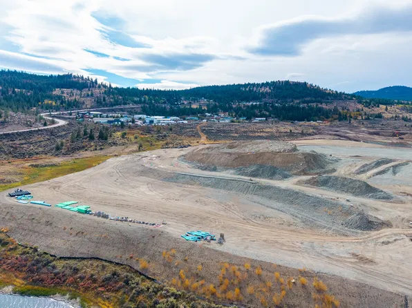 3175 Sugarloaf Rd, Kamloops, BC V1S 1W5