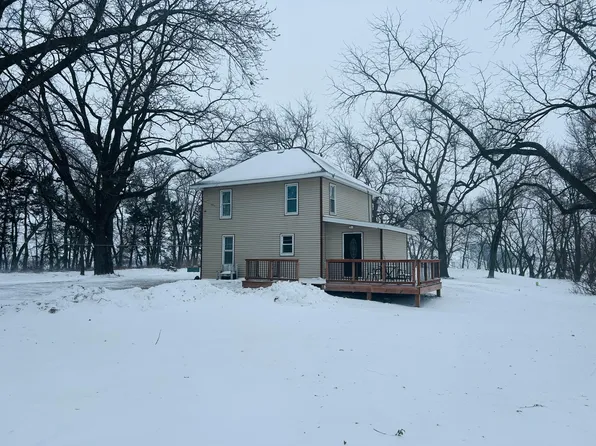 77201 270th St, Clarks Grove, MN 56016