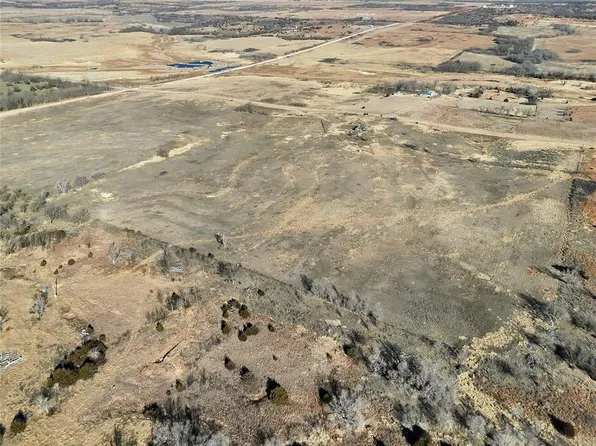 9634 N 1690th Rd, Reydon, OK 73660