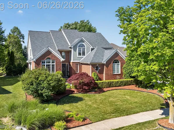 12257 Chandler Dr, Plymouth, MI 48170