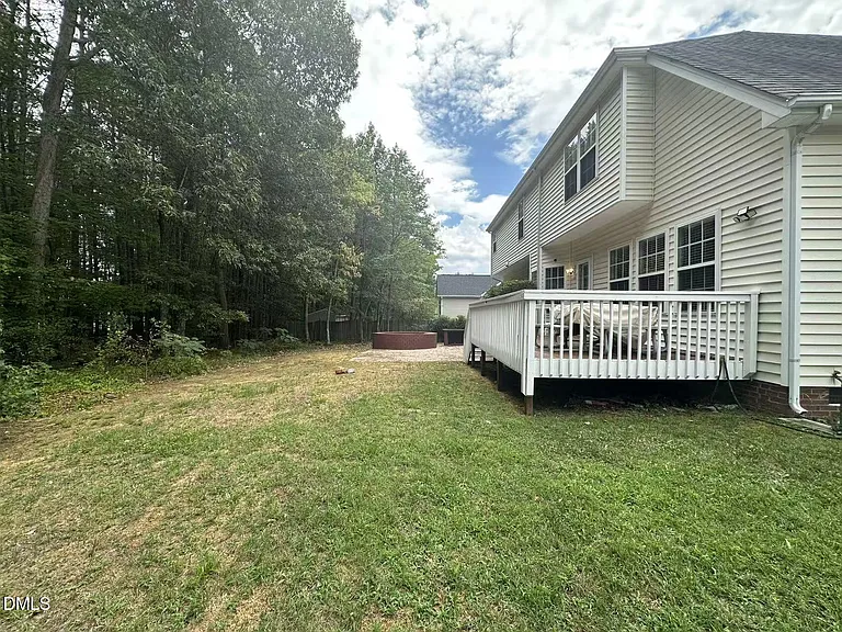 122 Trumbell Cir — Photo 38