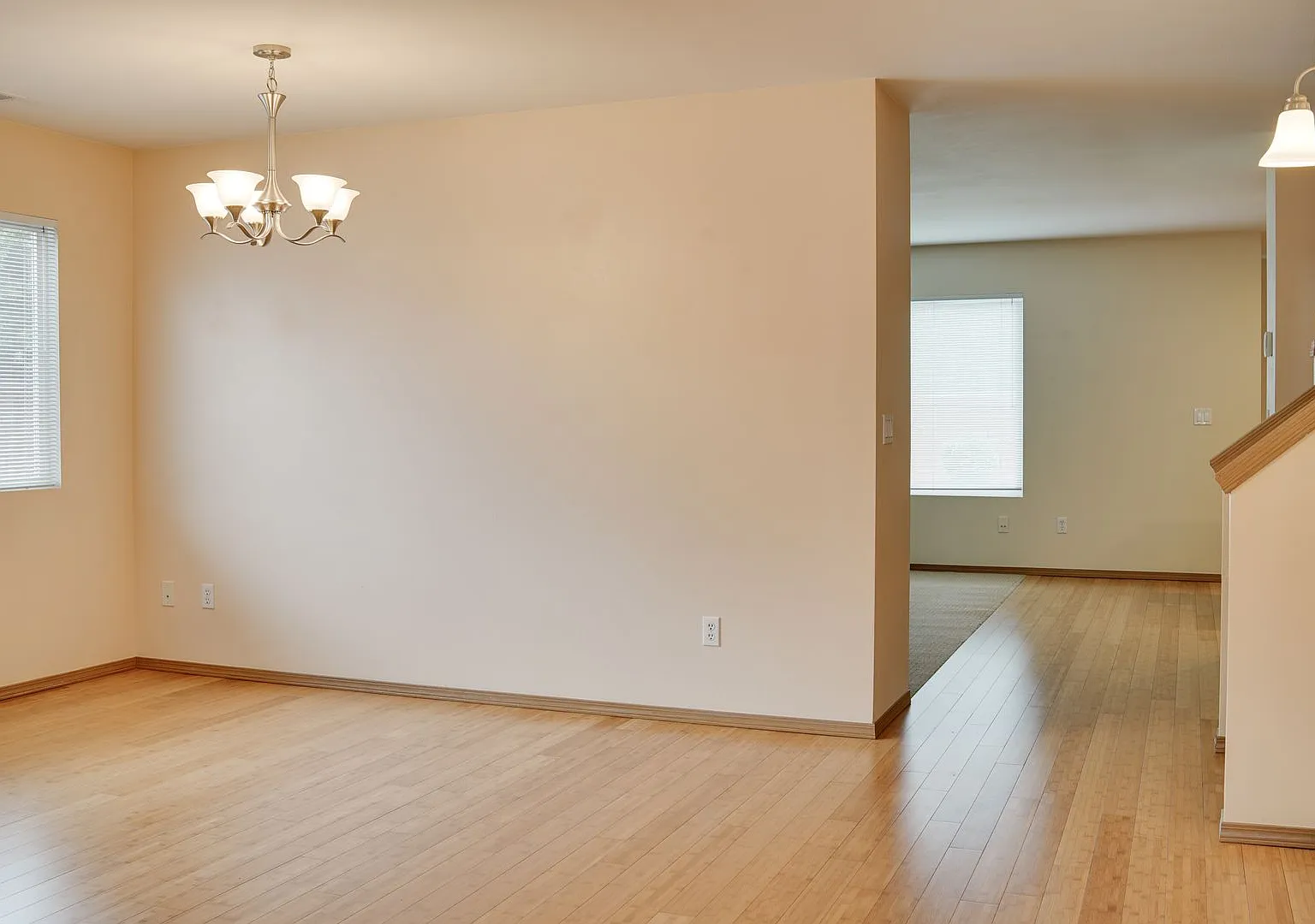Covington Woodcreek 5 Bedroom 2 Story — Photo 4