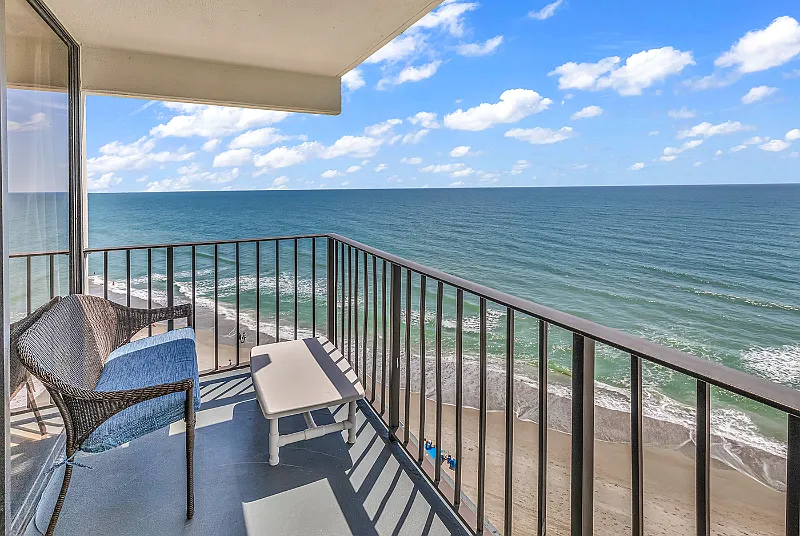 3-Bedroom Condo for Snowbirds Garden City, SC — Photo 3