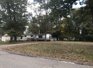 2730 W Long Lake Rd, Orleans, MI 48865