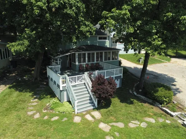 2811 Alpine LANE, Delavan, WI 53115