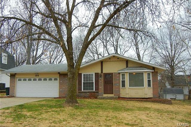 1st image of 104 Julie Ln