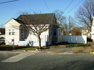 1540 Derousse Ave, Pennsauken, NJ 08110