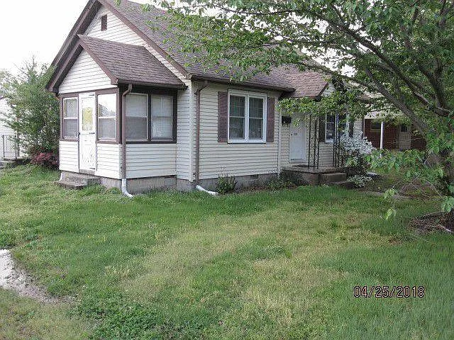 3 bed, 1120 sqft, $1,400 — Photo 3