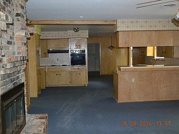2nd image of 10922 Saint Marys Ln