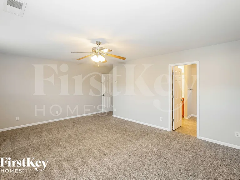 11101 Dulin Creek Blvd — Photo 10
