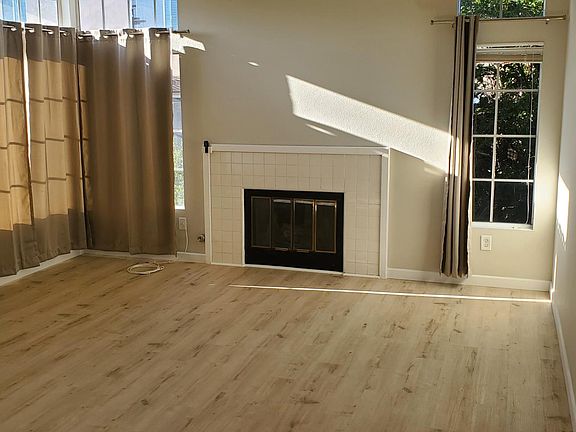 4th image of 25422 Lavender Cir