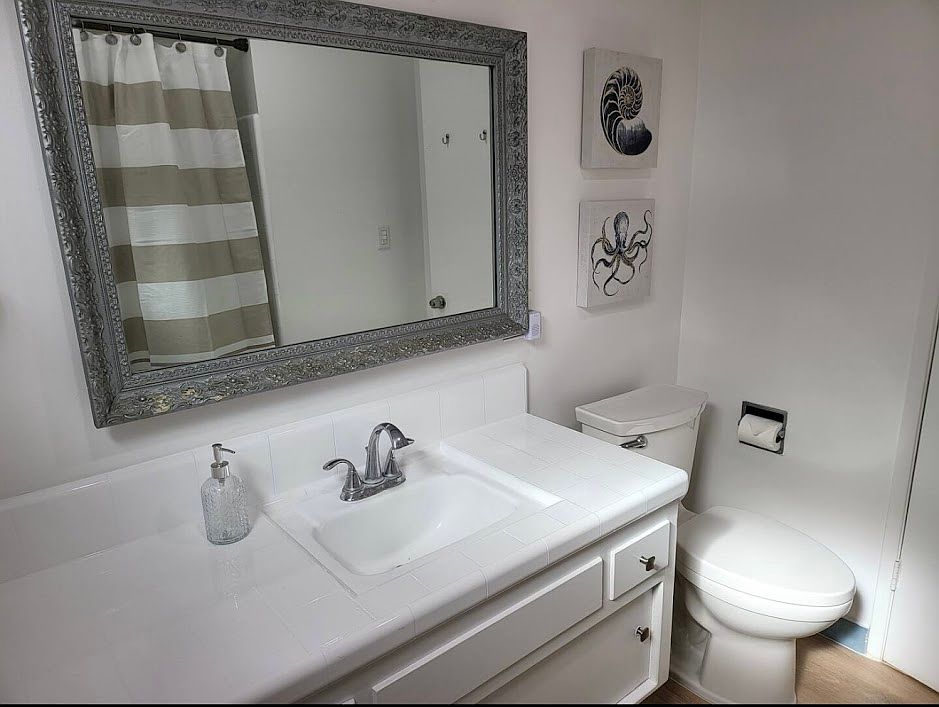 Downey, CA 90242