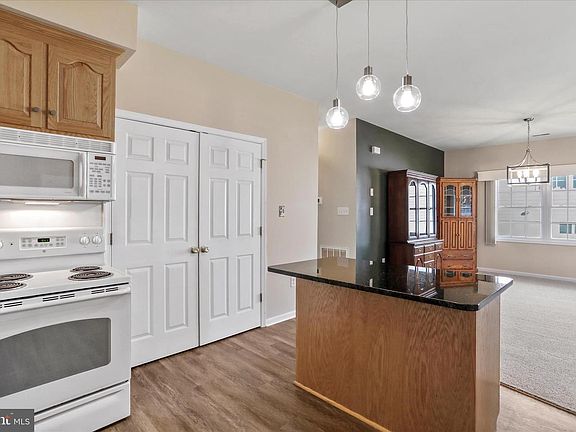 5th image of 14222 Shelby Cir