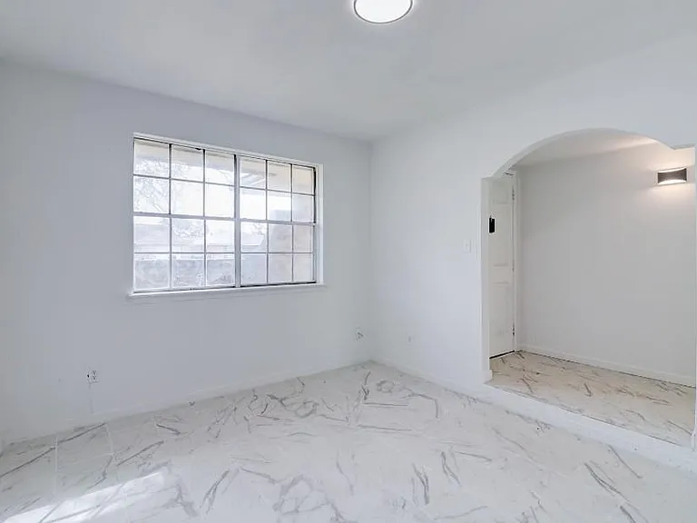 7206 Yellow Pine Dr — Photo 8