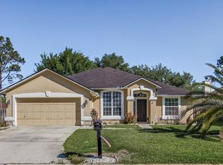 5419 London Lake Dr, Jacksonville, FL 32258