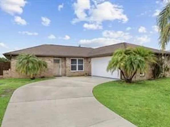 371 SW Butler Ave, Port Saint Lucie, FL 34983