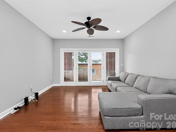 2nd image of 1829 Kenilworth Ave
