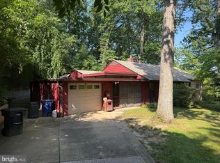 3170 N Pollard St, Arlington, VA 22207