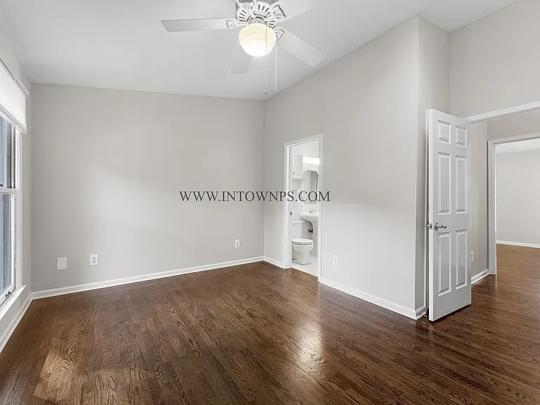 657 Park Village Dr NE — Photo 14