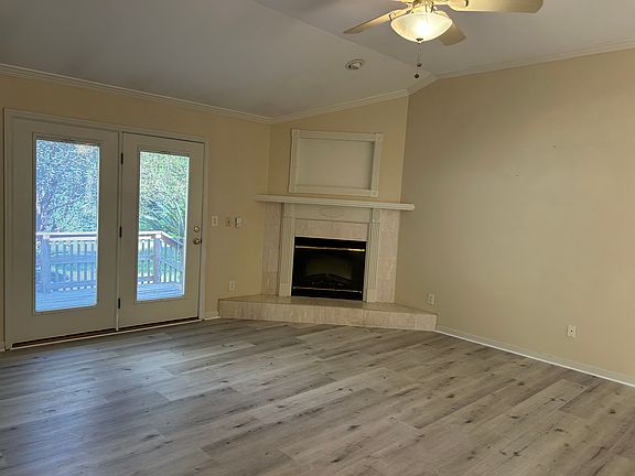 3rd image of 4272 Cool Emerald Dr
