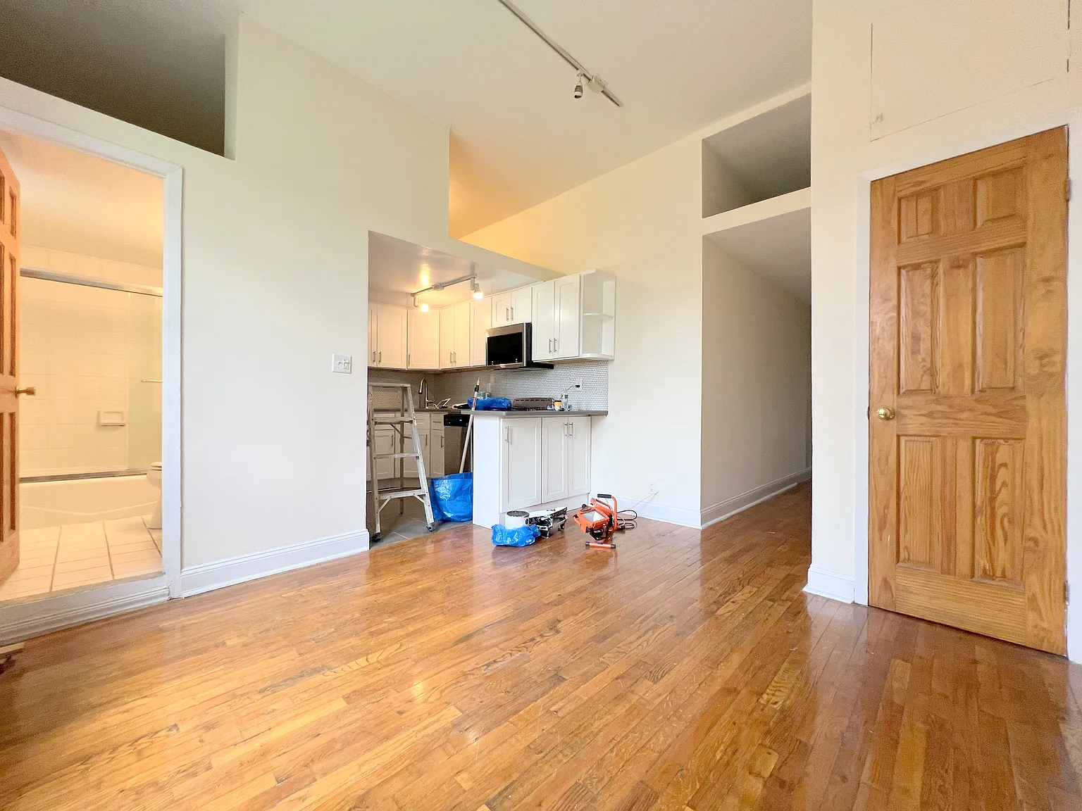 338 East 92nd Street — Photo 2
