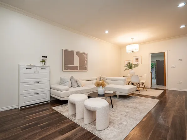 7408 18th Ave, Burnaby, BC V3N 1H5