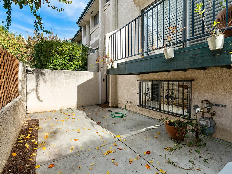 7137 Shoup Ave #31 — Photo 26