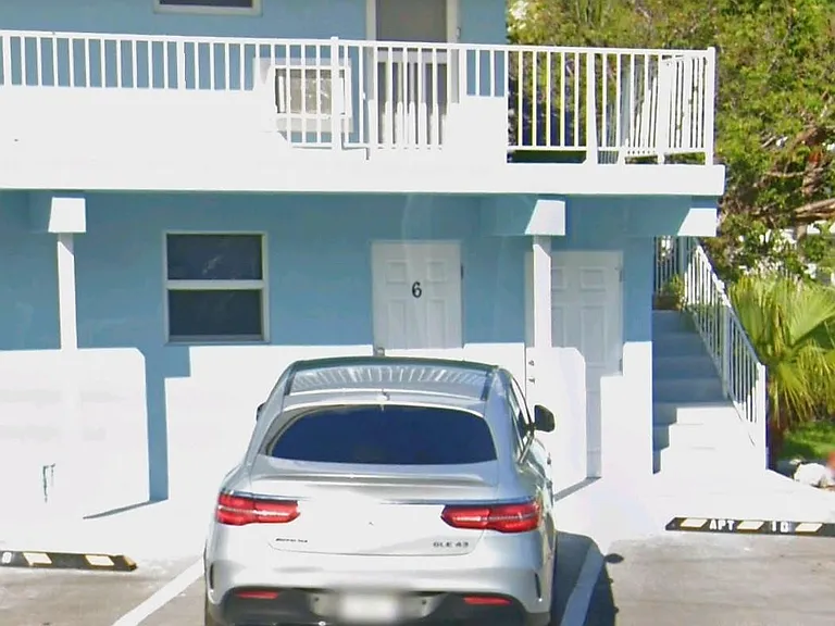 300 Duck Key Dr #6 — Photo 7