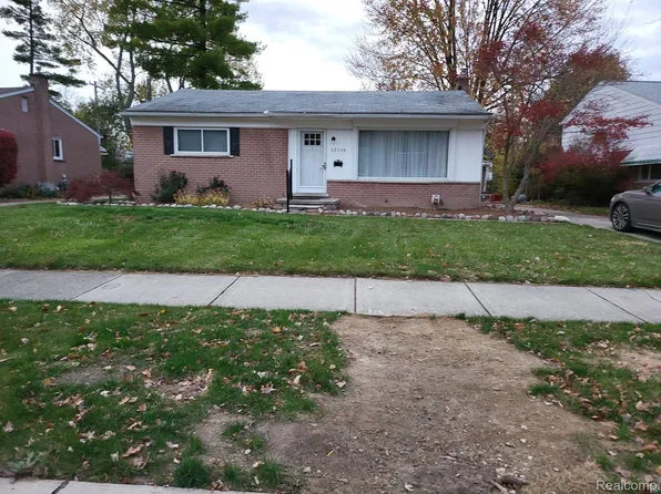 32136 Wisconsin St, Livonia, MI 48150