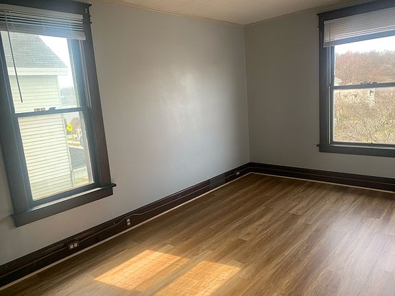 2nd image of 518 Union Ave APT 2