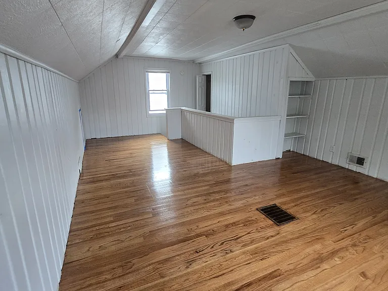 21227 Panama St — Photo 14