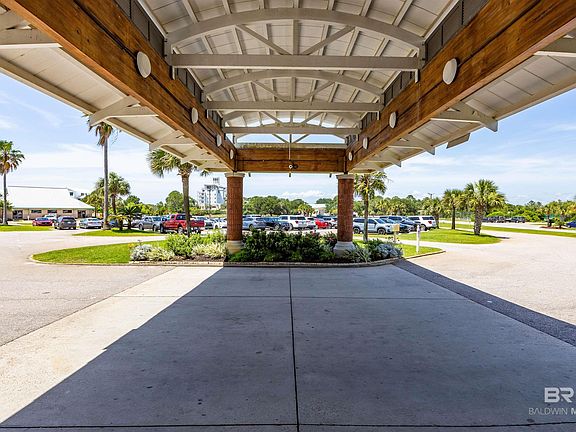 5th image of 375 Plantation Rd #5516
