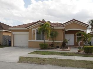 7822 NW 194th Ter, Hialeah, FL 33015