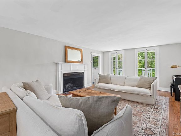 5th image of 23 Pound Ridge Road