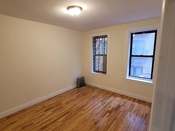 4th image of 2199 Holland Ave APT 1C
