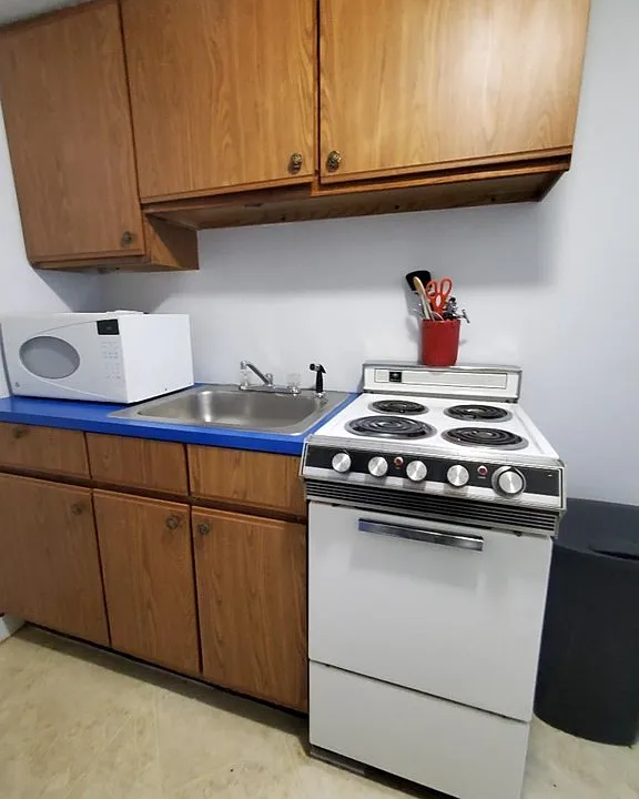 175 Rock St #3
