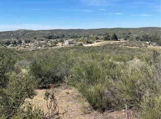 65 Madera Dr, Hemet, CA 92544