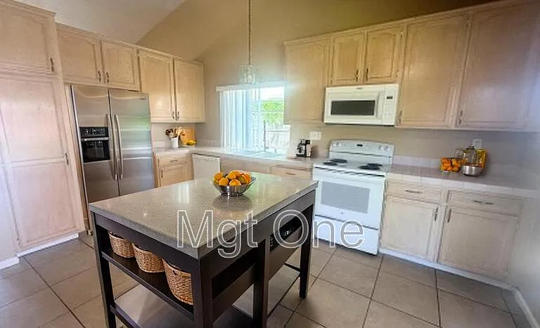 4259 Redstar Ct — Photo 3