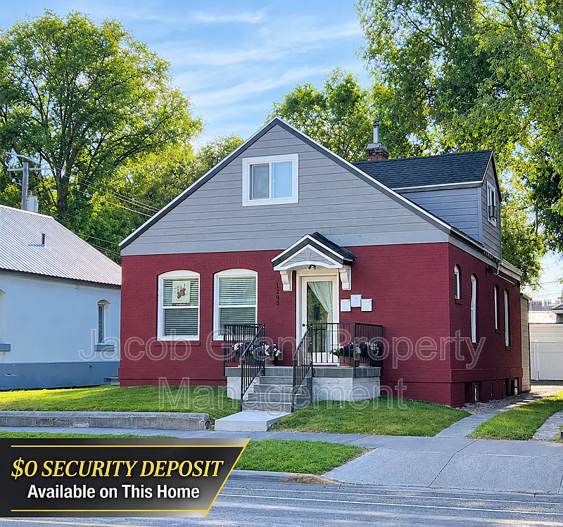 1 bed, 1.0 bath, 700 sqft, $795 — Photo 1