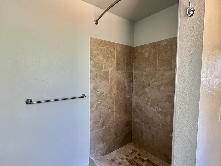 13122 SE 164th St — Photo 40