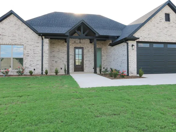 14104 Lexi Ct, Tyler, TX 75703