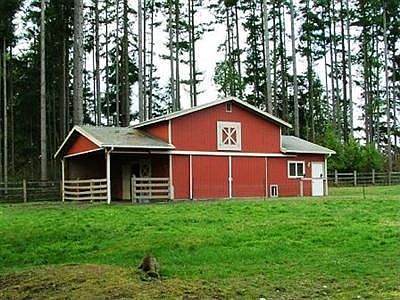 2nd image of 6121 44th Ave E