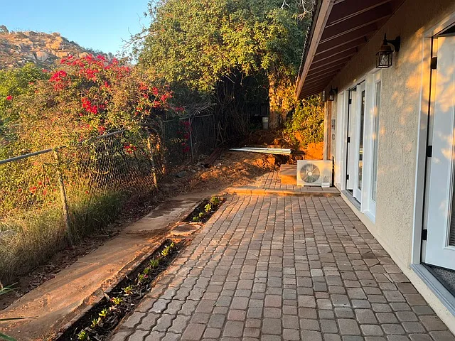 Tierra Libertia Rd — Photo 2