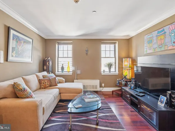 1701 Locust St Unit 1603, Philadelphia, PA 19103