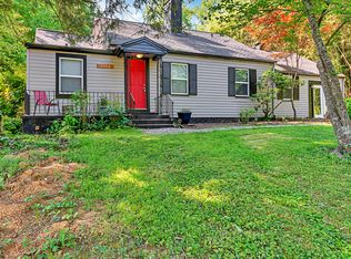 2104 Highland Dr, Knoxville, TN 37918