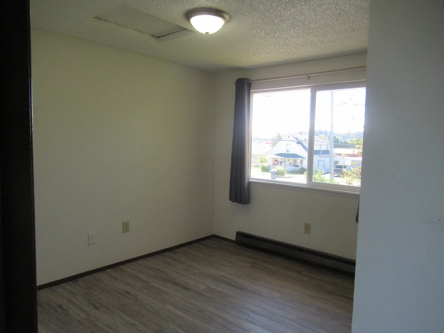2 bed, $1,595 — Photo 4