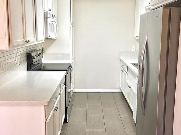 3rd image of 91-1105 Namahoe St #2F