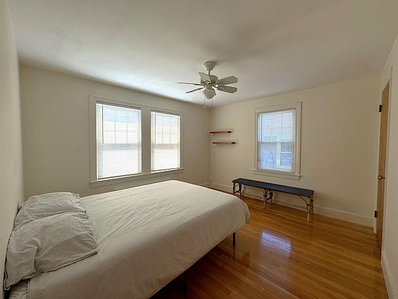 5th image of 15 Grove St #2