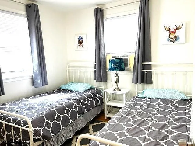 22 N Marion Ave — Photo 9